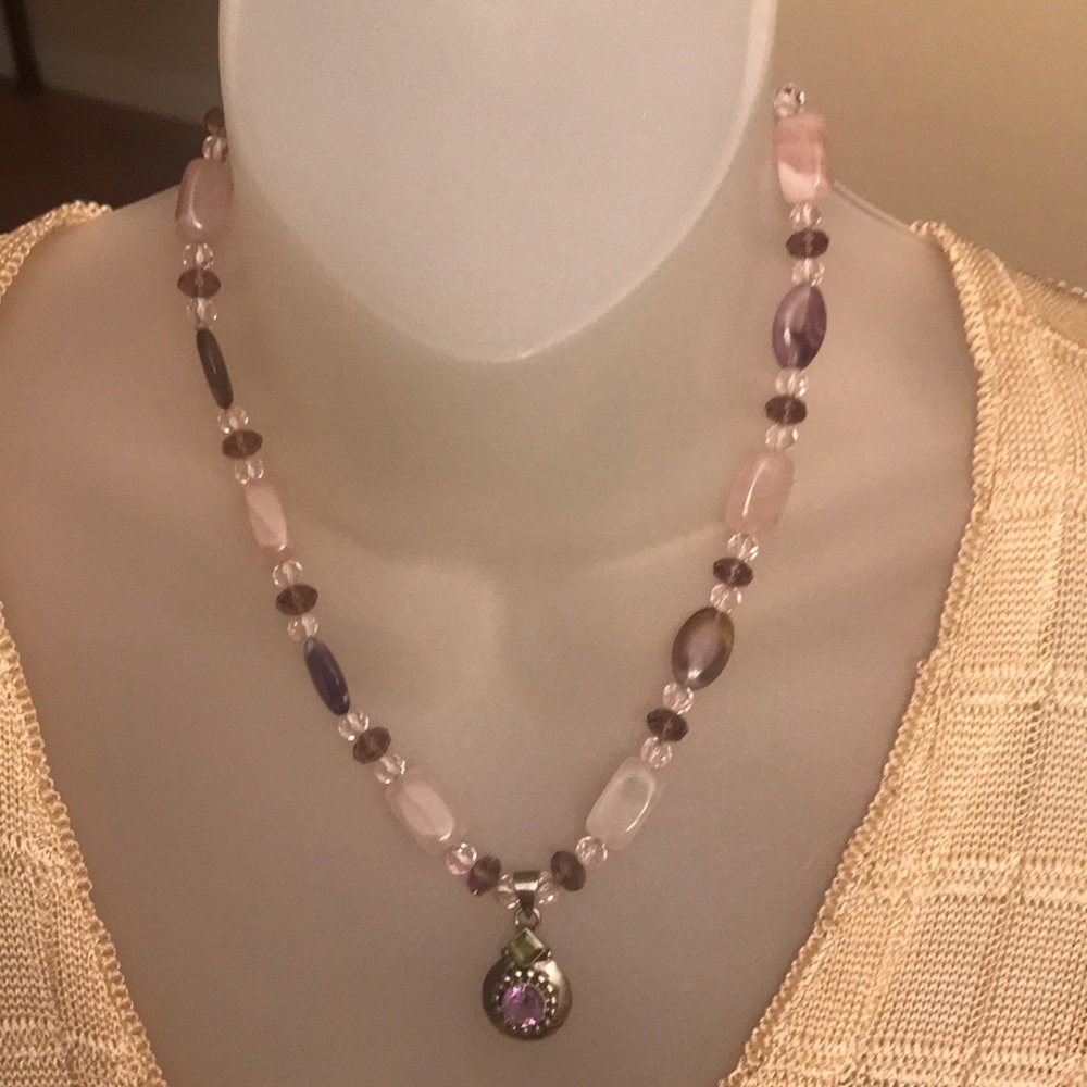 Necklace - Picture 2 of 3